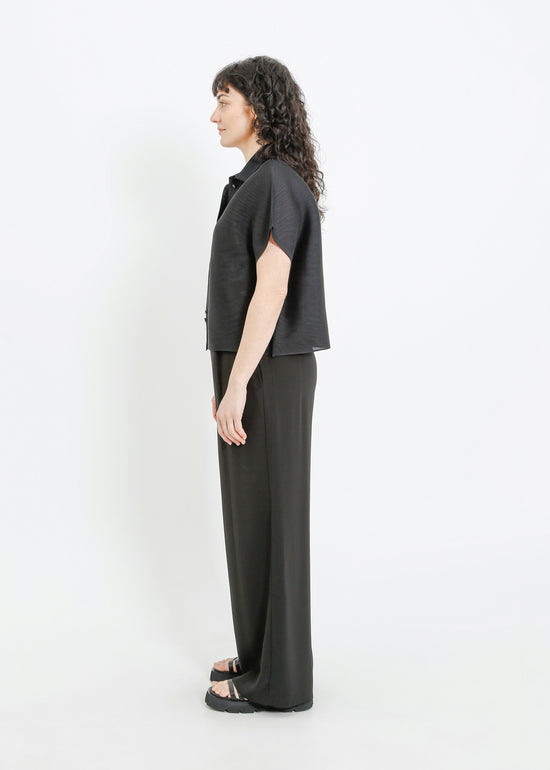 MAZIE PLEAT SHIRT / BLACK
