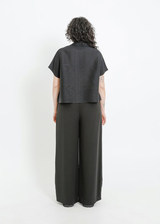 MAZIE PLEAT SHIRT / BLACK