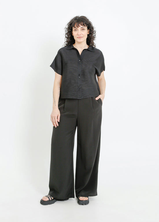 MAZIE PLEAT SHIRT / BLACK