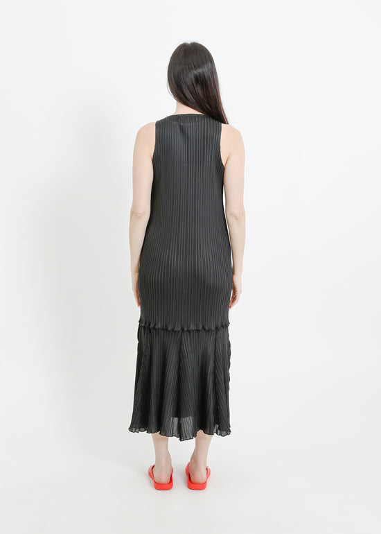 ADELINE PLEAT DRESS / BLACK