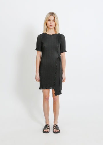 CHARLOTTE PLEAT DRESS / BLACK