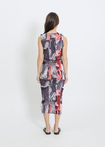REAH PLEAT DRESS / PIECES