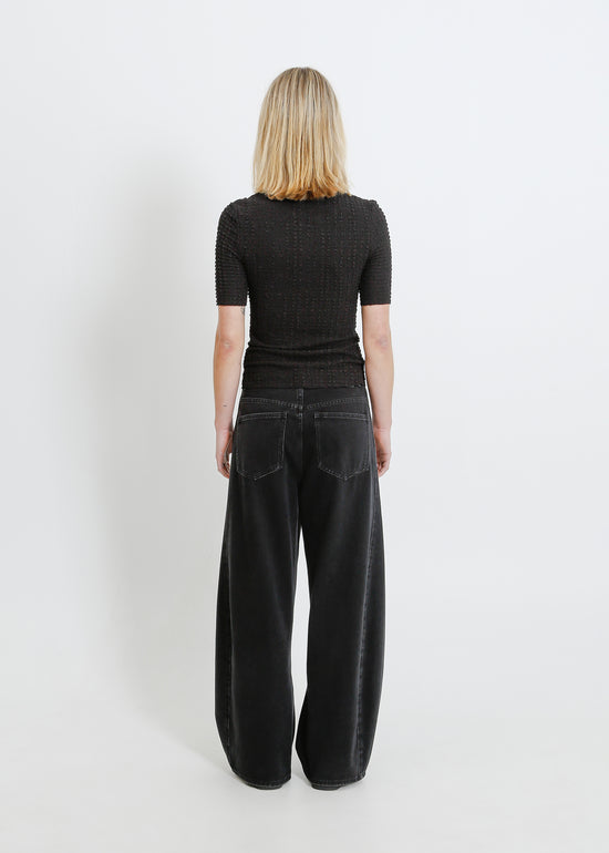 SUTTON PLEAT TEE / BLACK