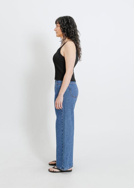 CHEVY JEAN / MEDIUM INDIGO