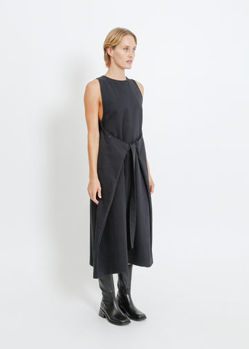 Archer Pinafore / Black