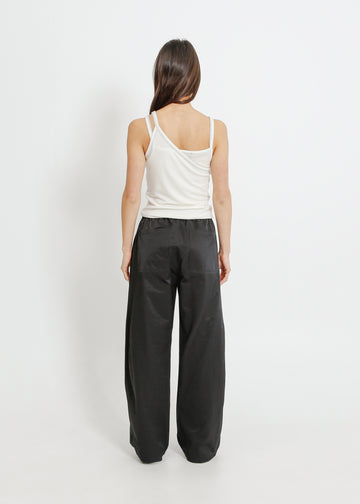 Isaiah Pant / Black
