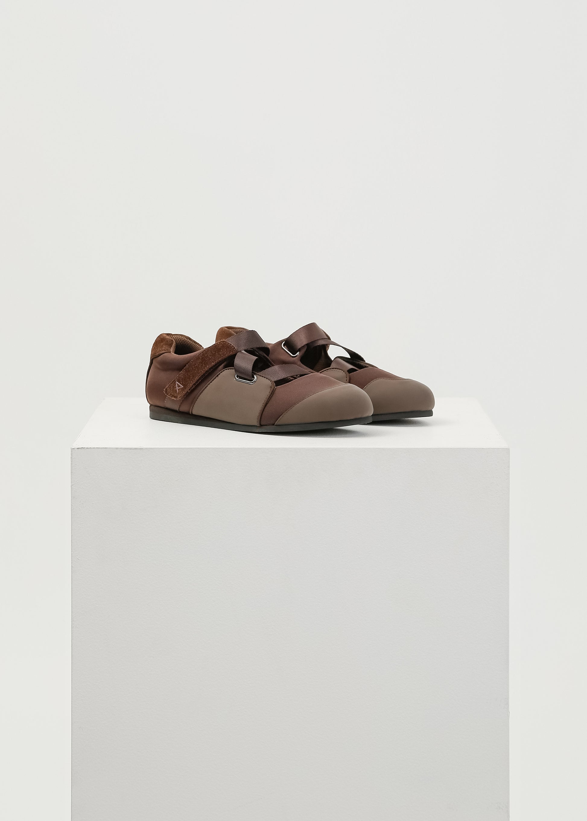 Beck Sneaker / Chocolate-Brown - 
Chocolate Brown (image 1)