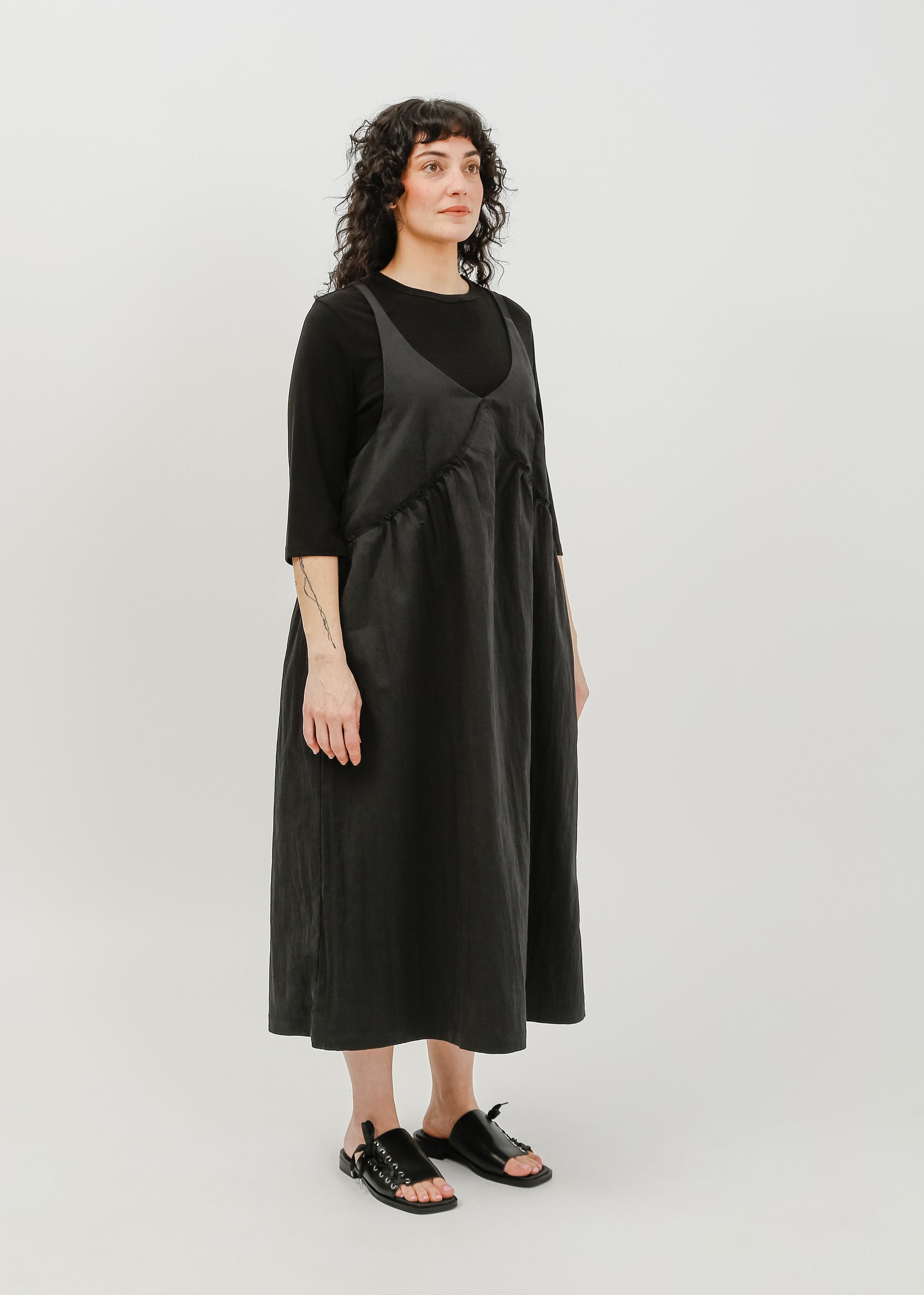 Roy Pinafore Dress / Black - 
Black (image 2)