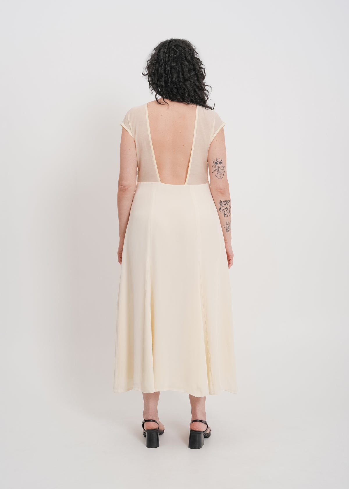 Holden Backless Dress / Cream - 
Cream (image 12)