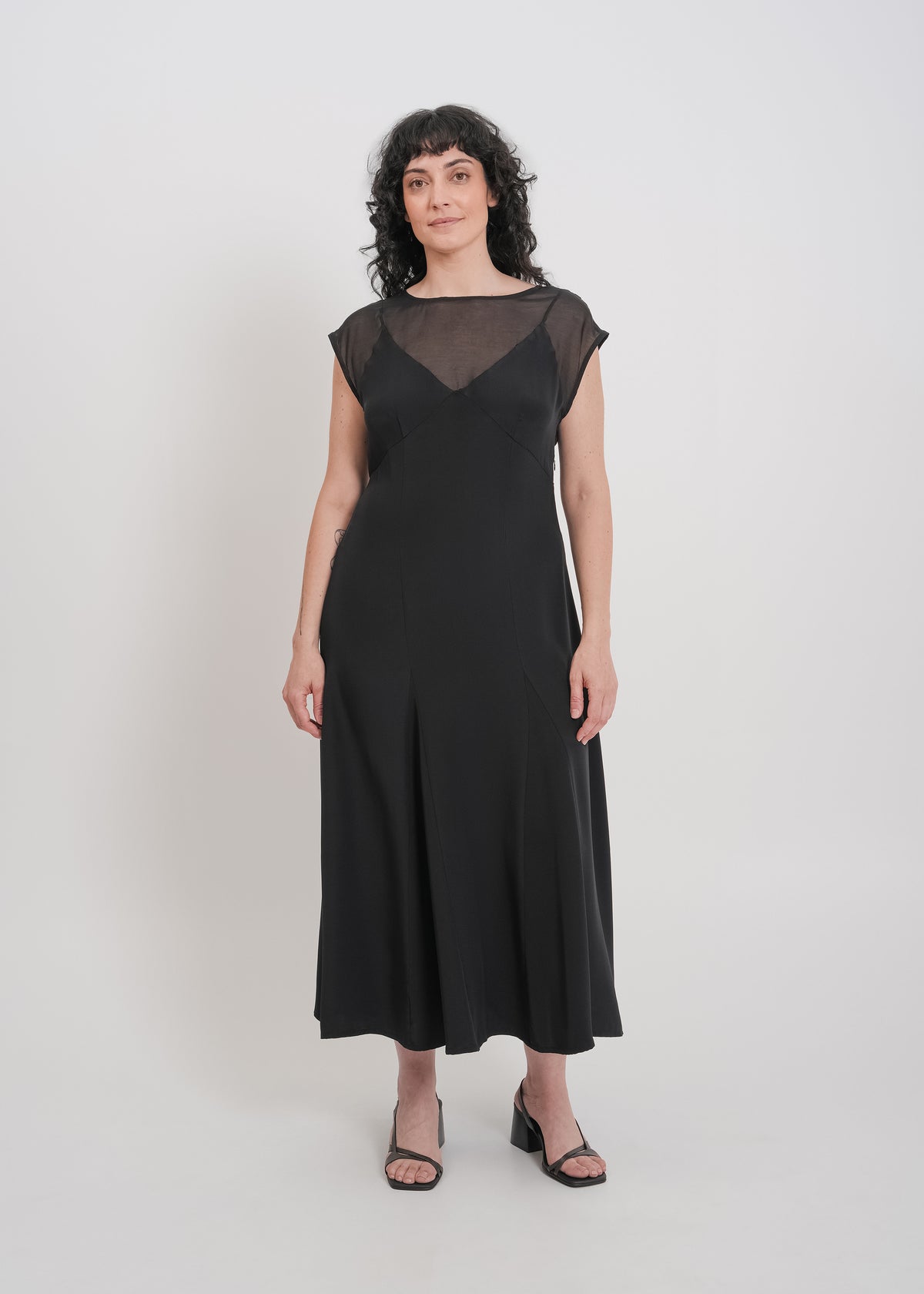 Holden Backless Dress / Black - 
Black (image 12)
