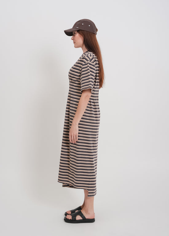 Mariette Tee Dress / Beige-Navy