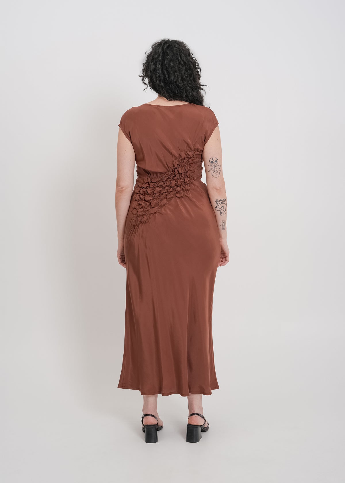 Arlo Dress / Chocolate - 
Chocolate (image 9)