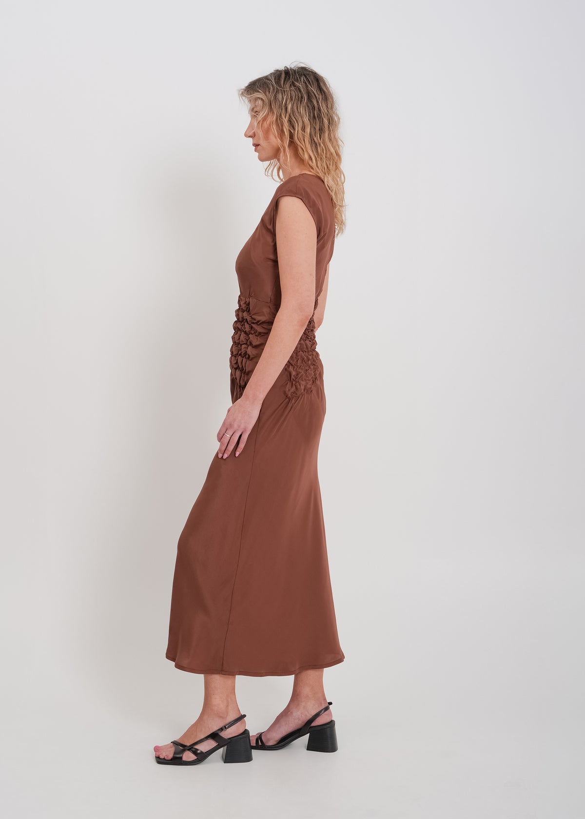 Arlo Dress / Chocolate - 
Chocolate (image 4)