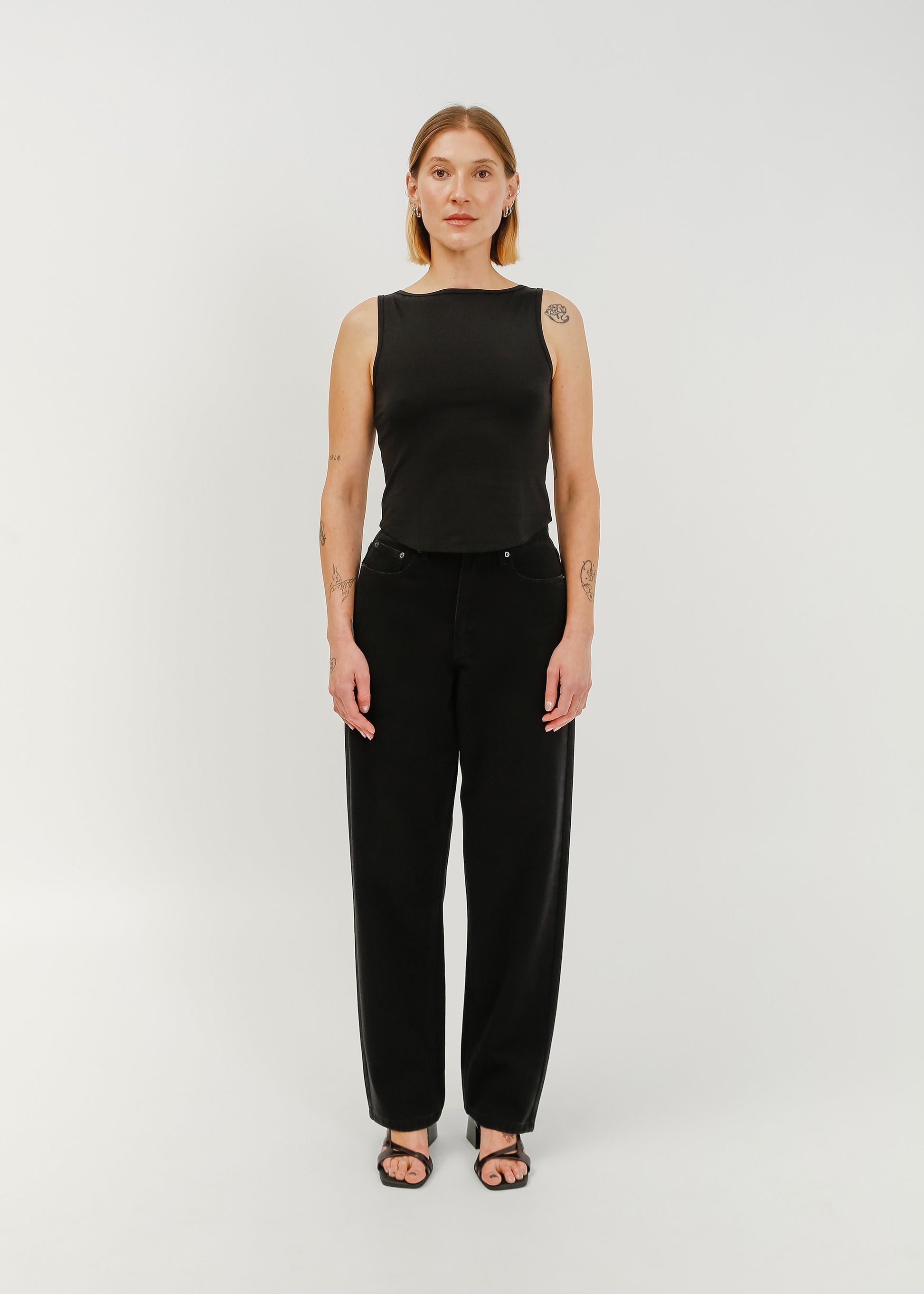 Murphy Tank / Black - 
Black (image 5)