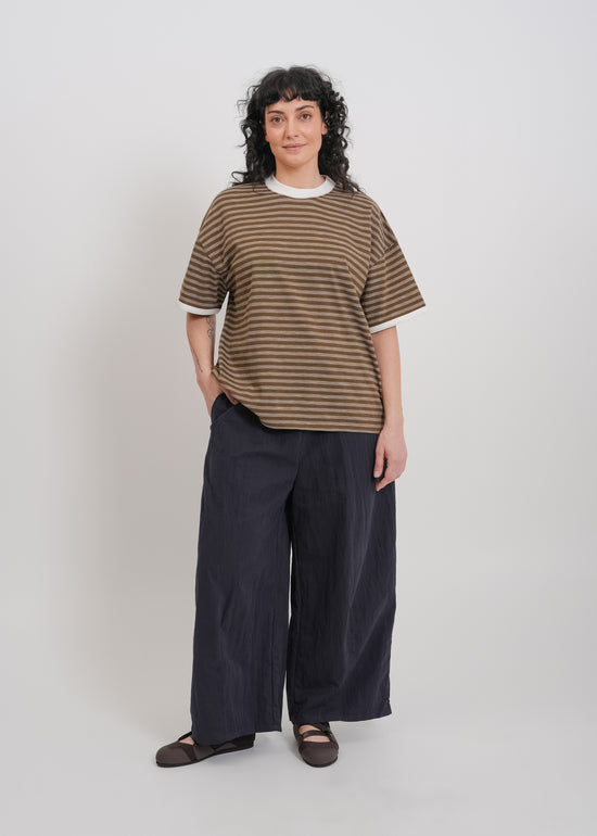 Maxwell Tee / Khaki-White