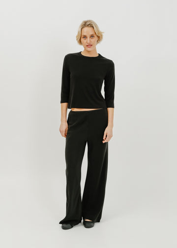 Gwyneth 3/4 Sleeve Tee / Black