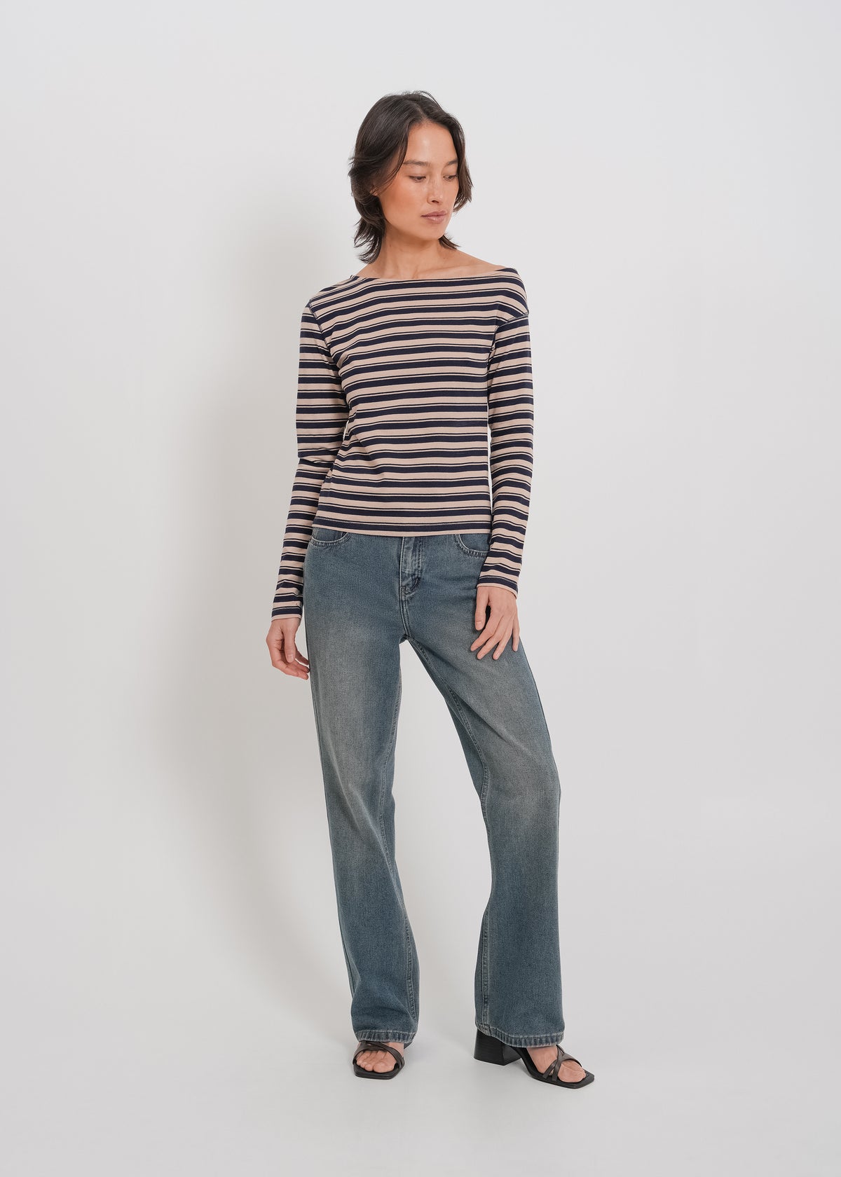 Genevieve Top / Beige-Navy - 
Beige Navy (image 6)