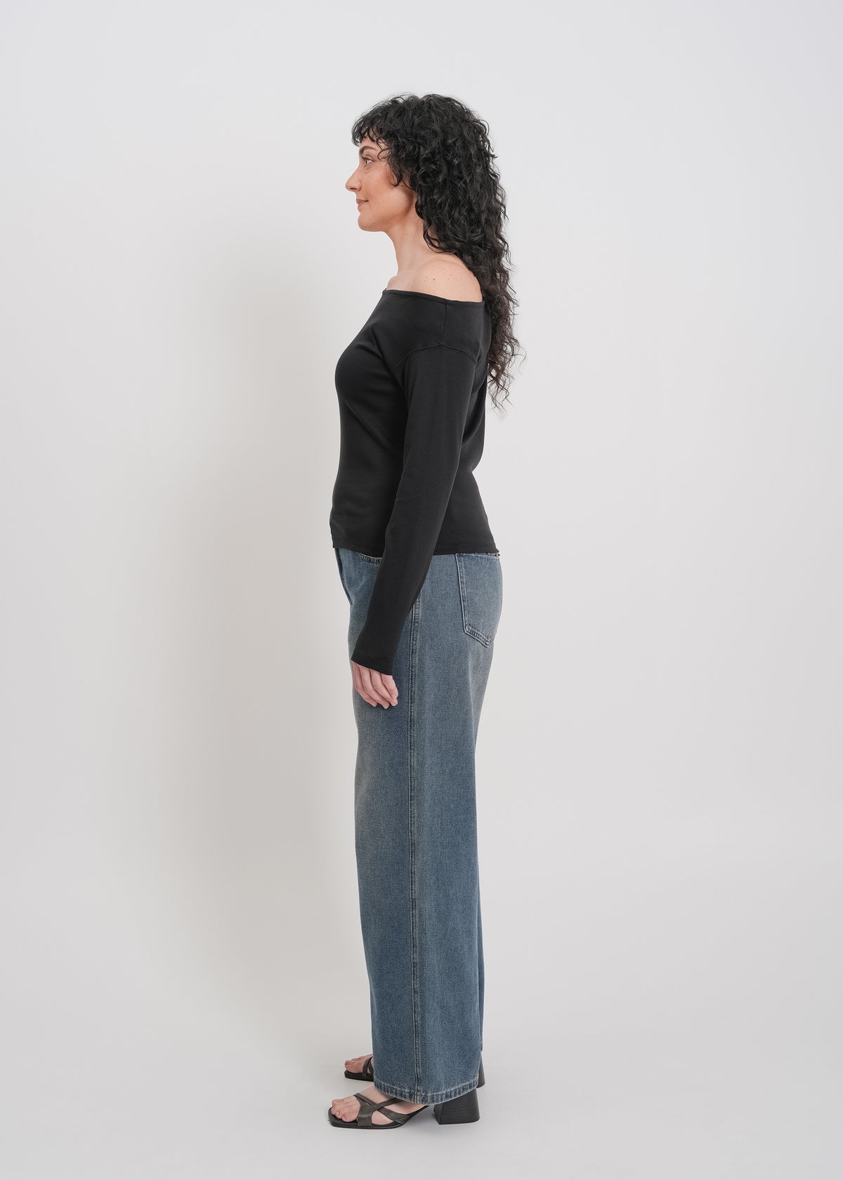 Genevieve Top / Black - 
Black (image 3)