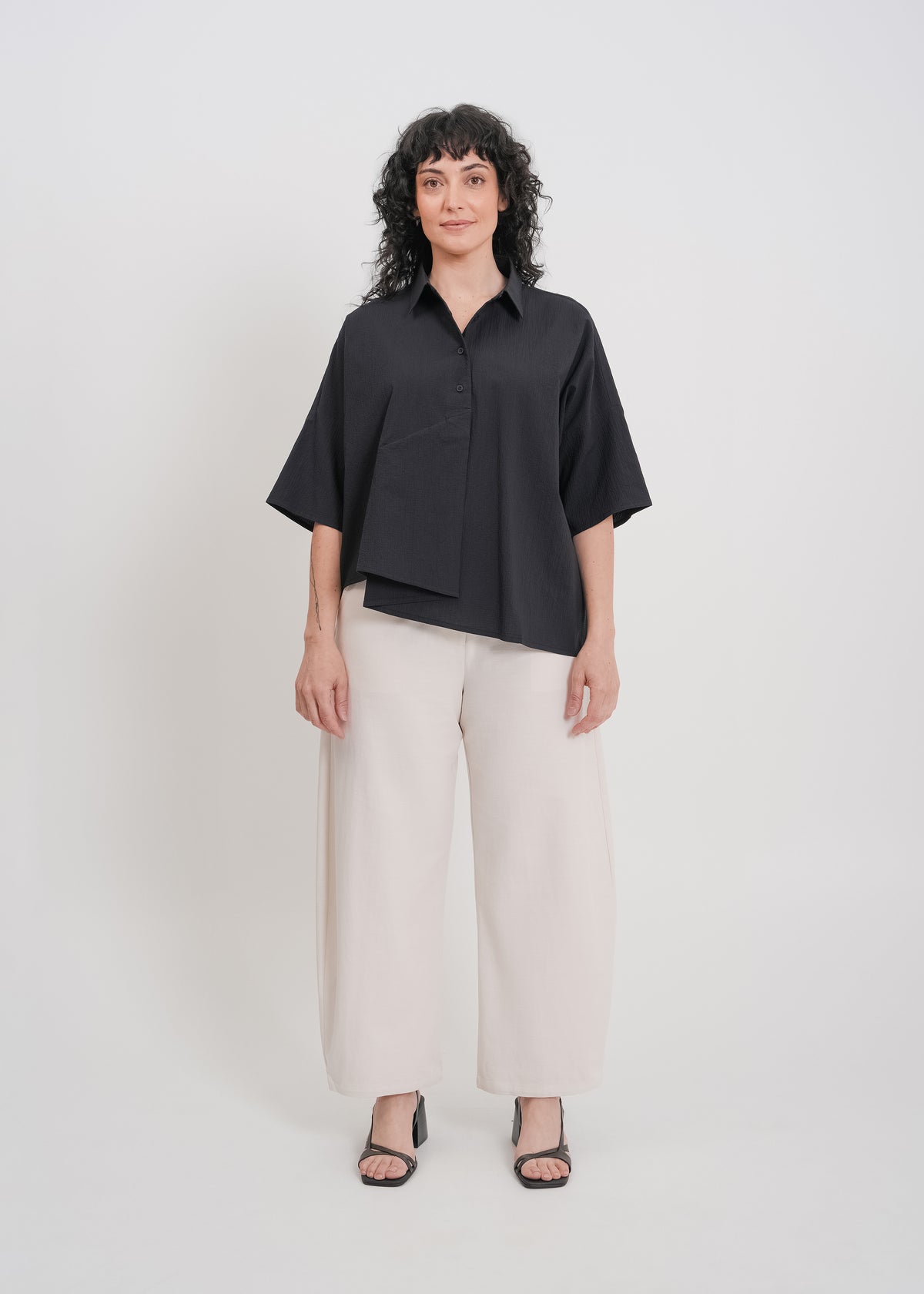 Misty Shirt / Black - 
Black (image 6)