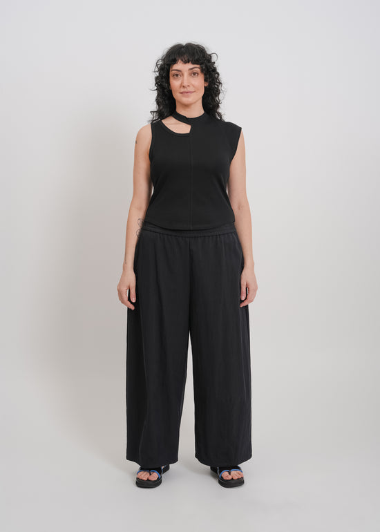Irene Asymmetrical Tank / Black