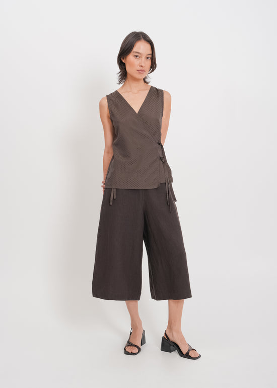 Ellen Wrap Top / Chocolate