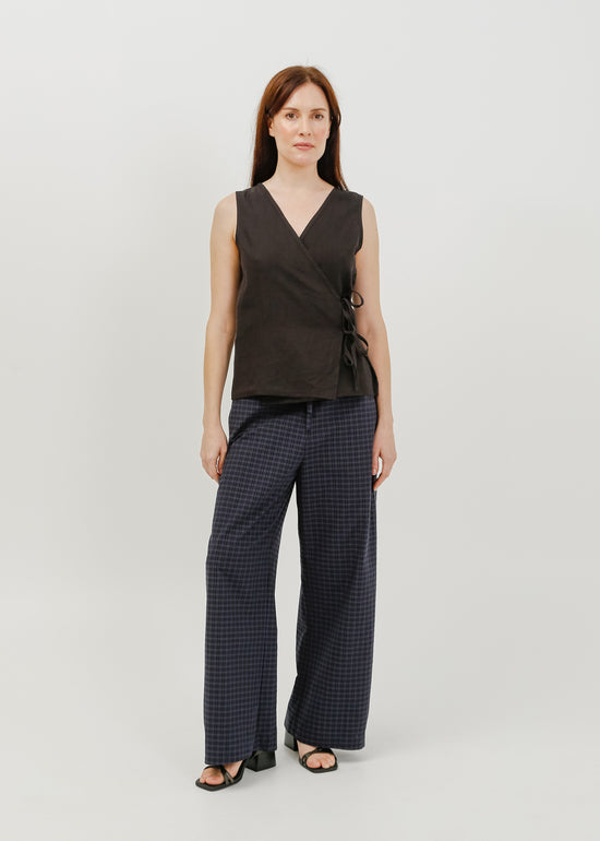 Ellen Wrap Top / Black