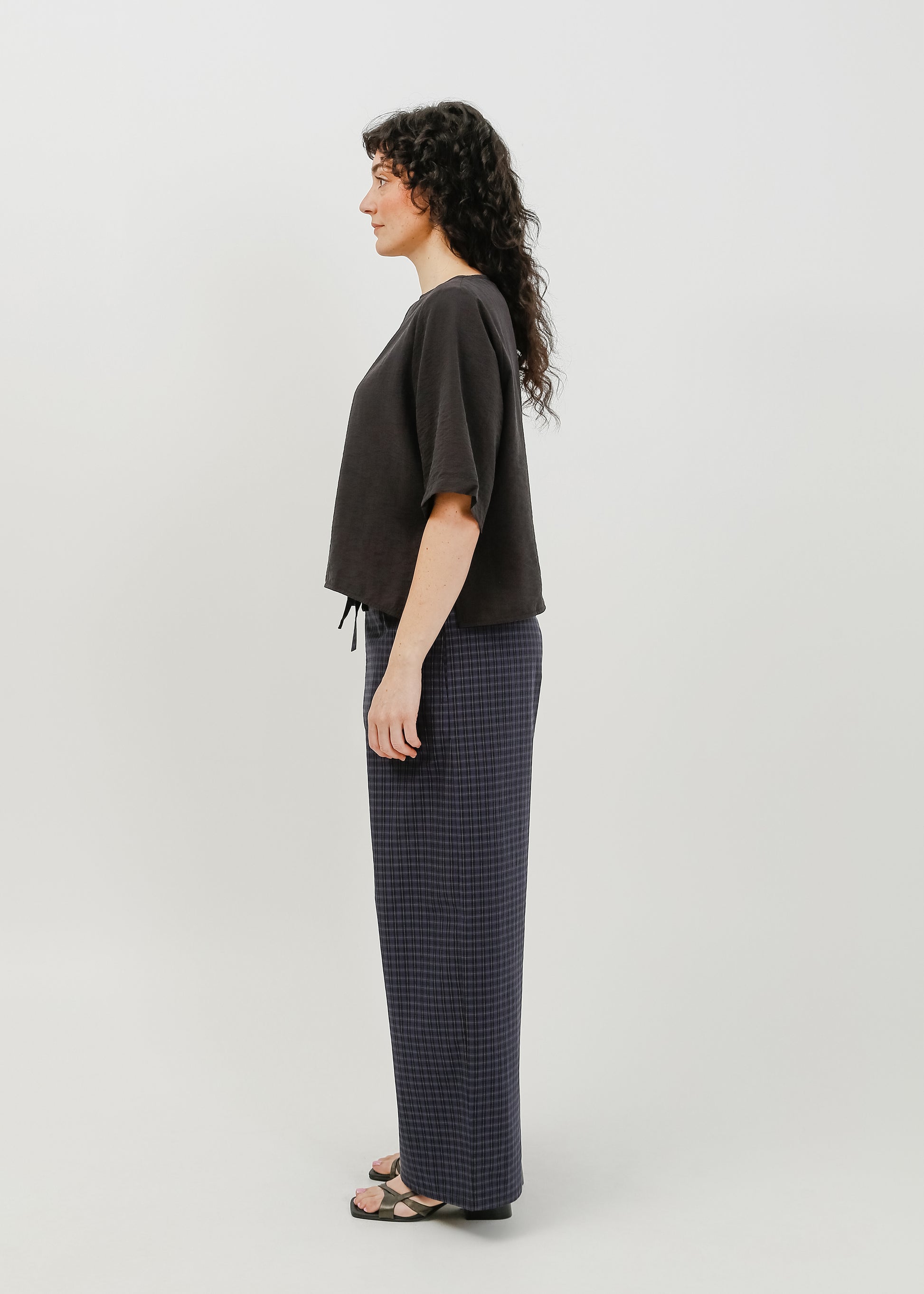 Daisy Tee / Black - 
Black (image 8)