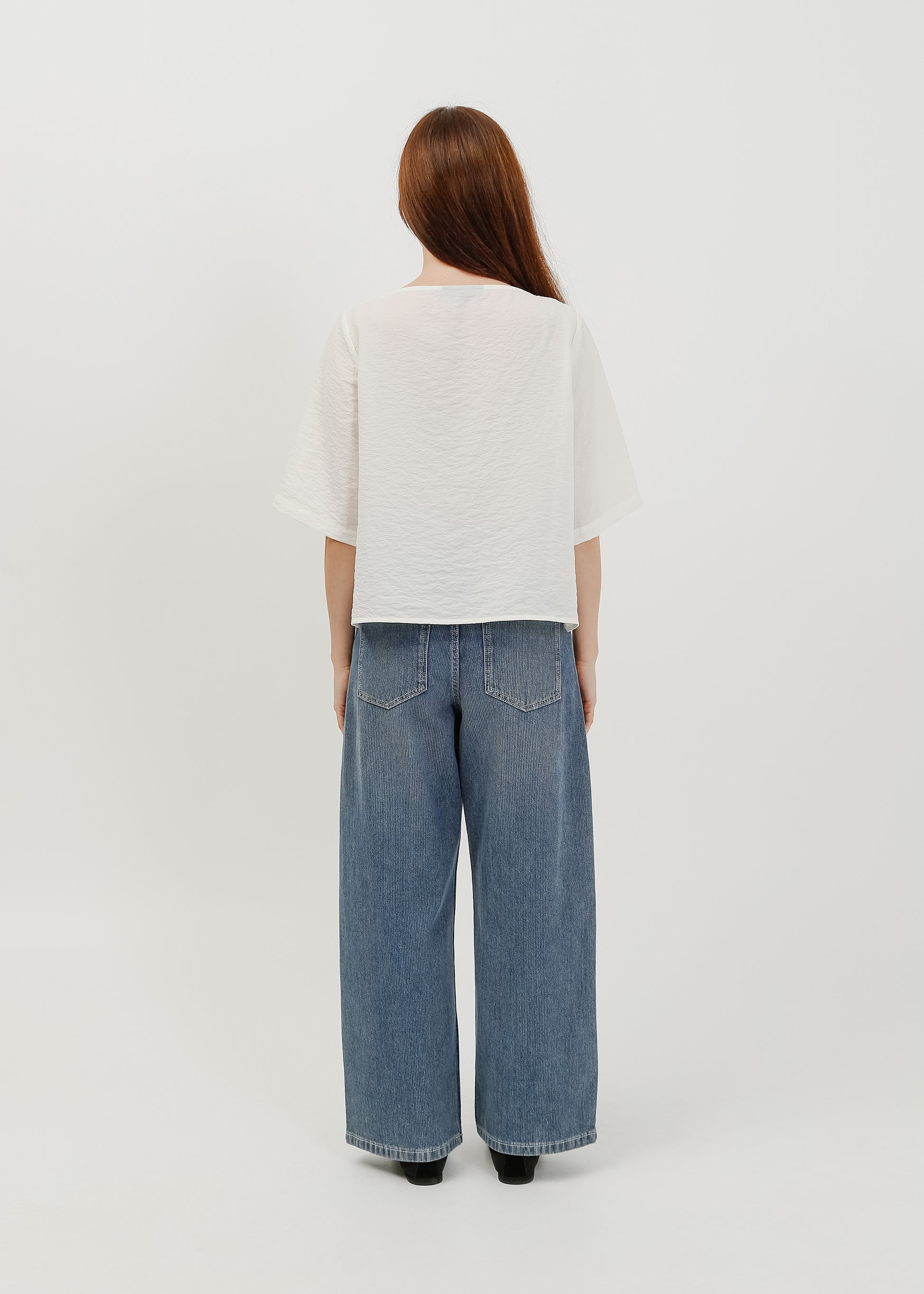 Daisy Tee / White - 
White (image 4)