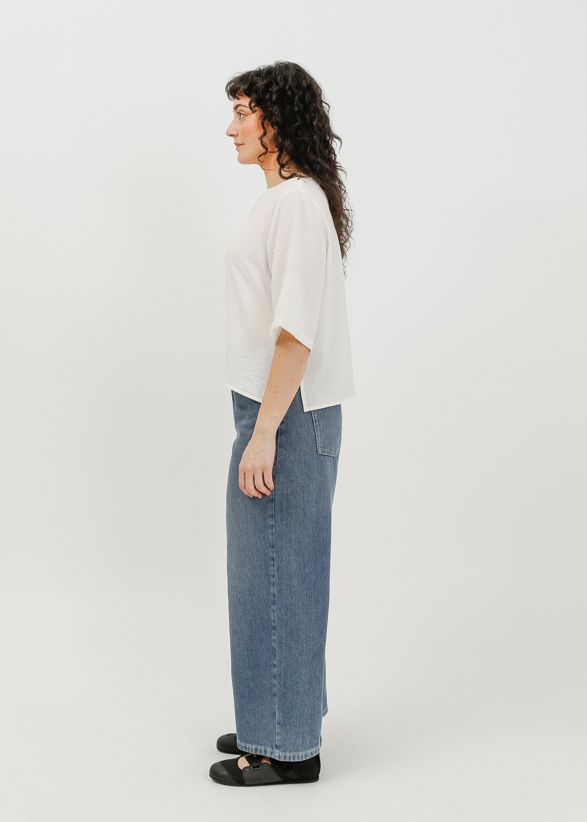 Daisy Tee / White - 
White (image 8)