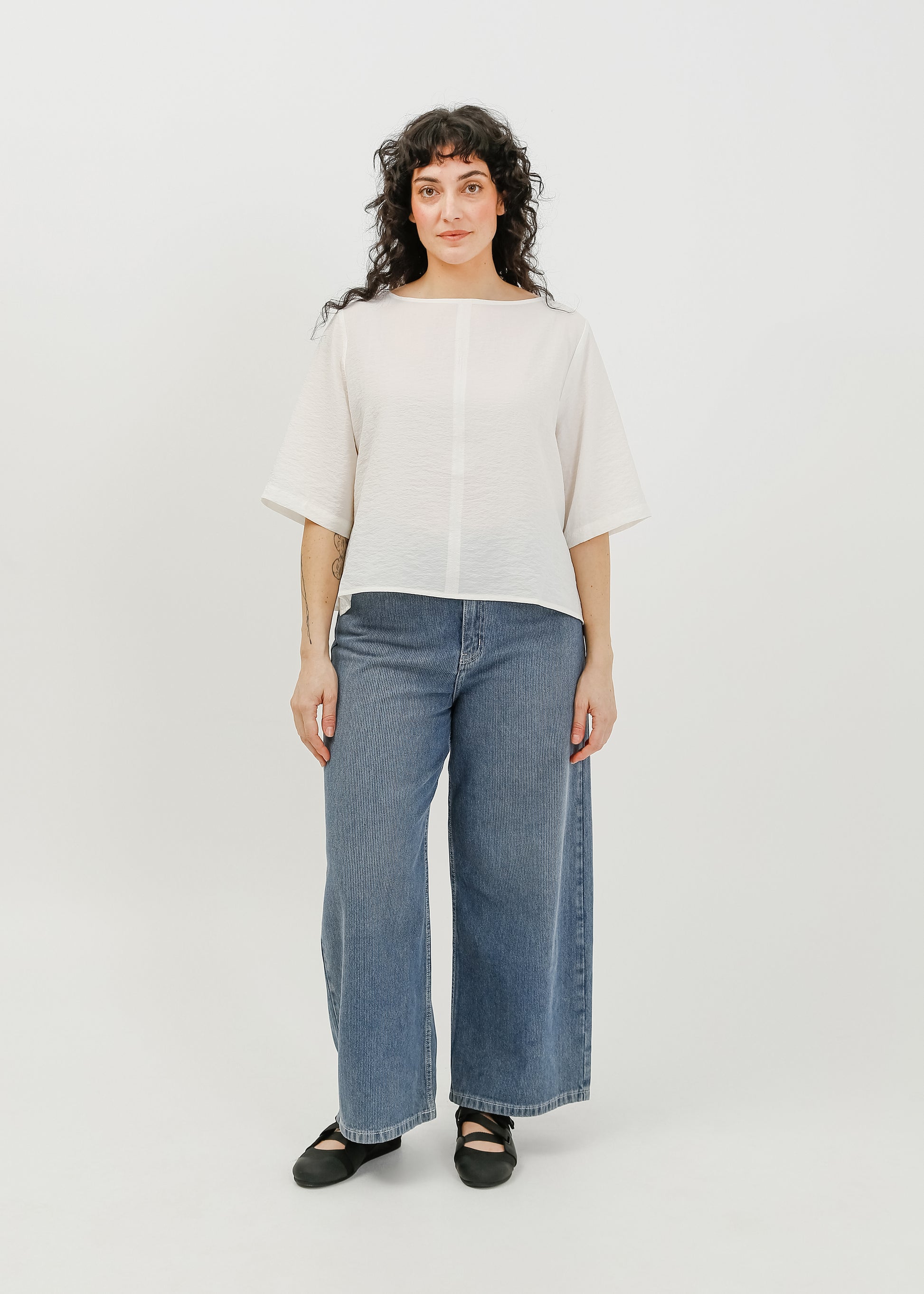Daisy Tee / White - 
White (image 10)