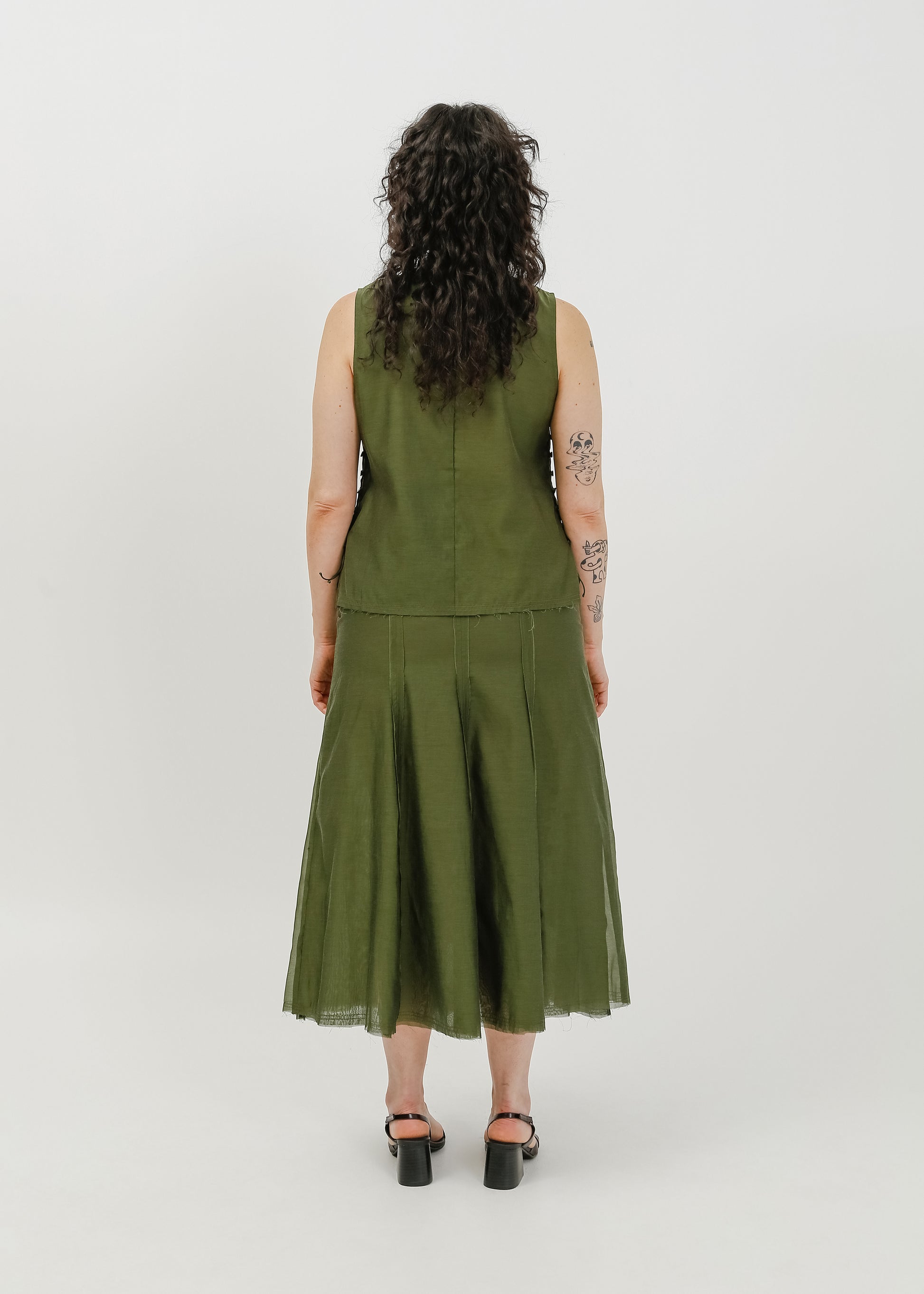 Lorelai Skirt / Khaki - 
Khaki (image 9)