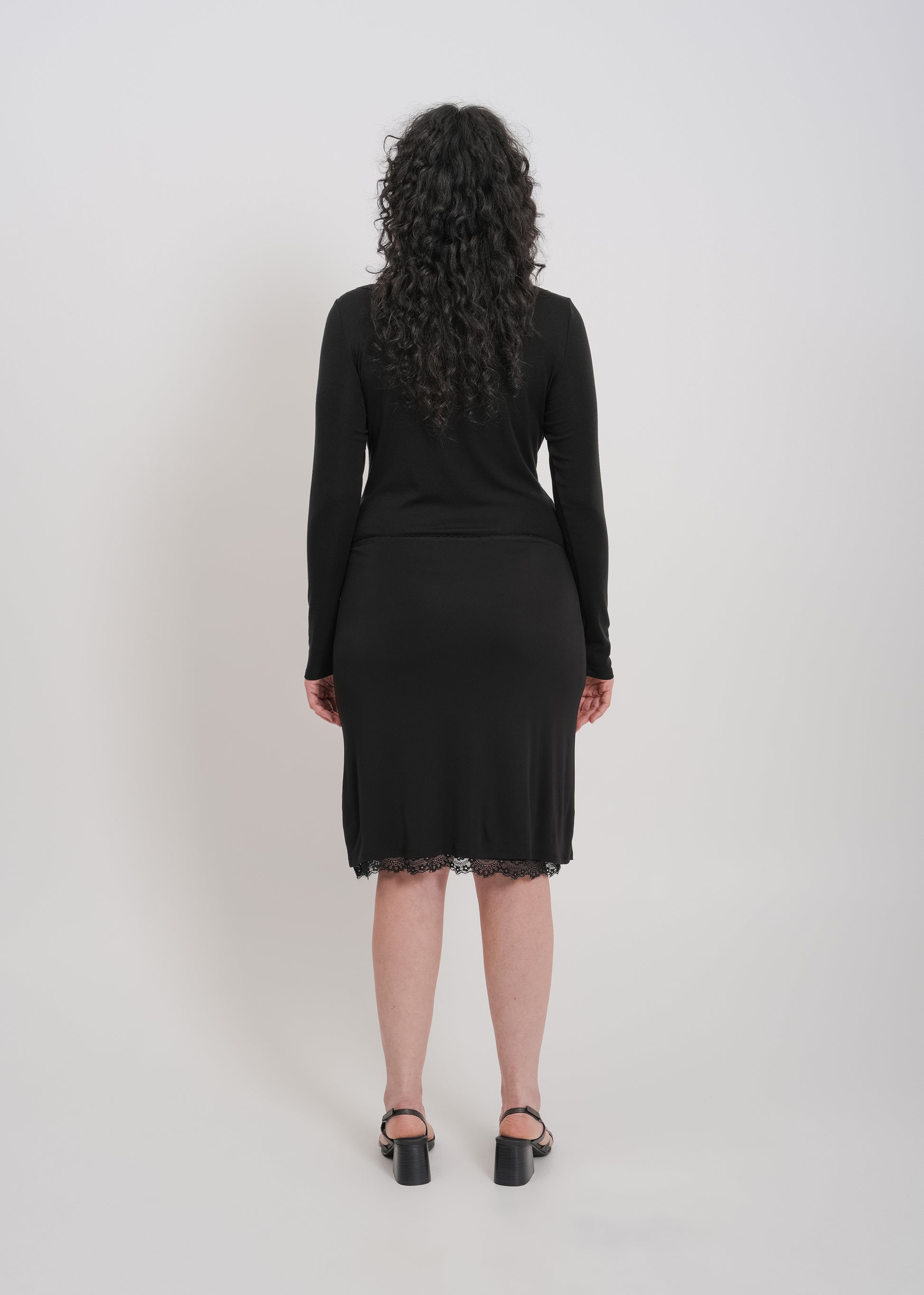 Kai Skirt / Black - 
Black (image 9)