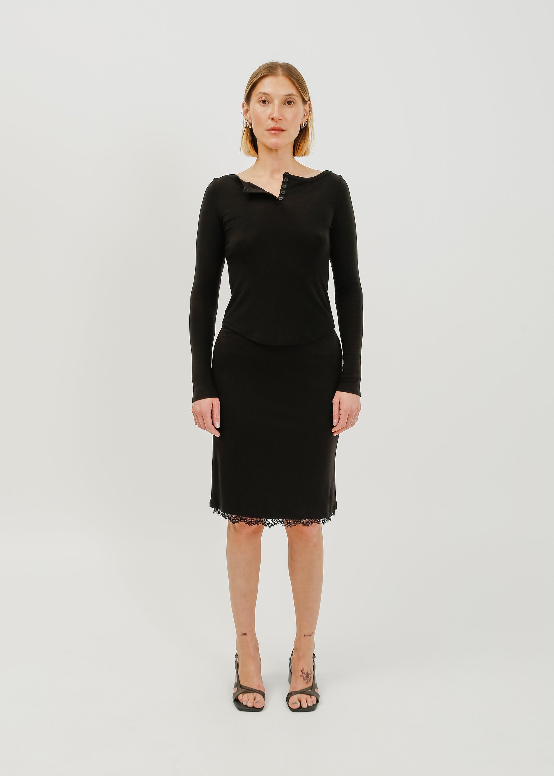 Kai Skirt / Black - 
Black (image 5)