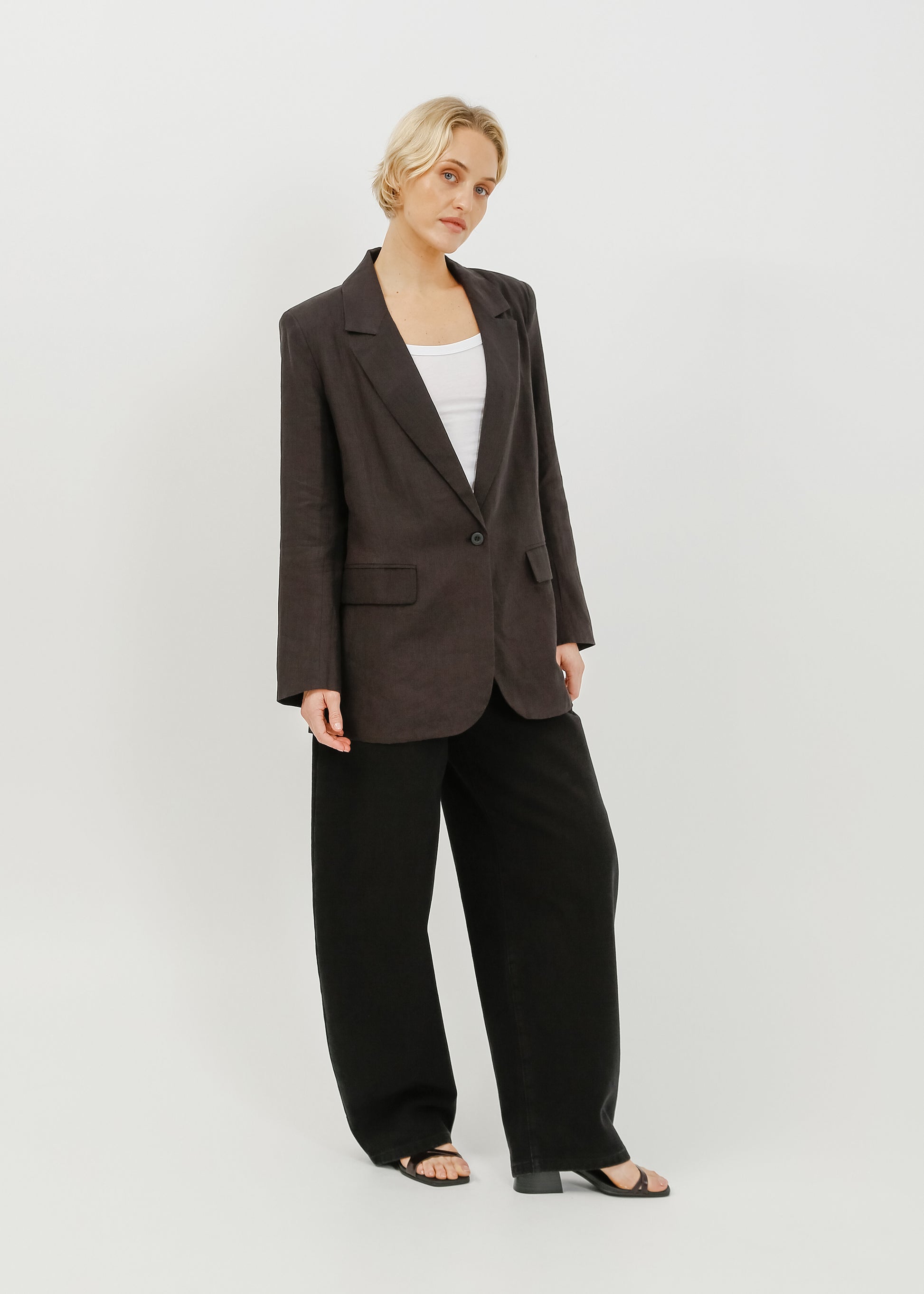Tammy Blazer / Black - 
Black (image 2)