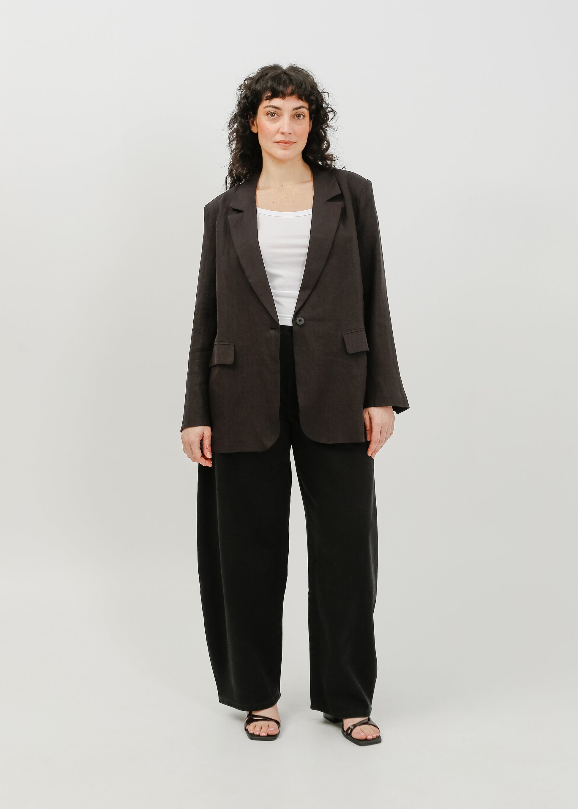Tammy Blazer / Black - 
Black (image 10)
