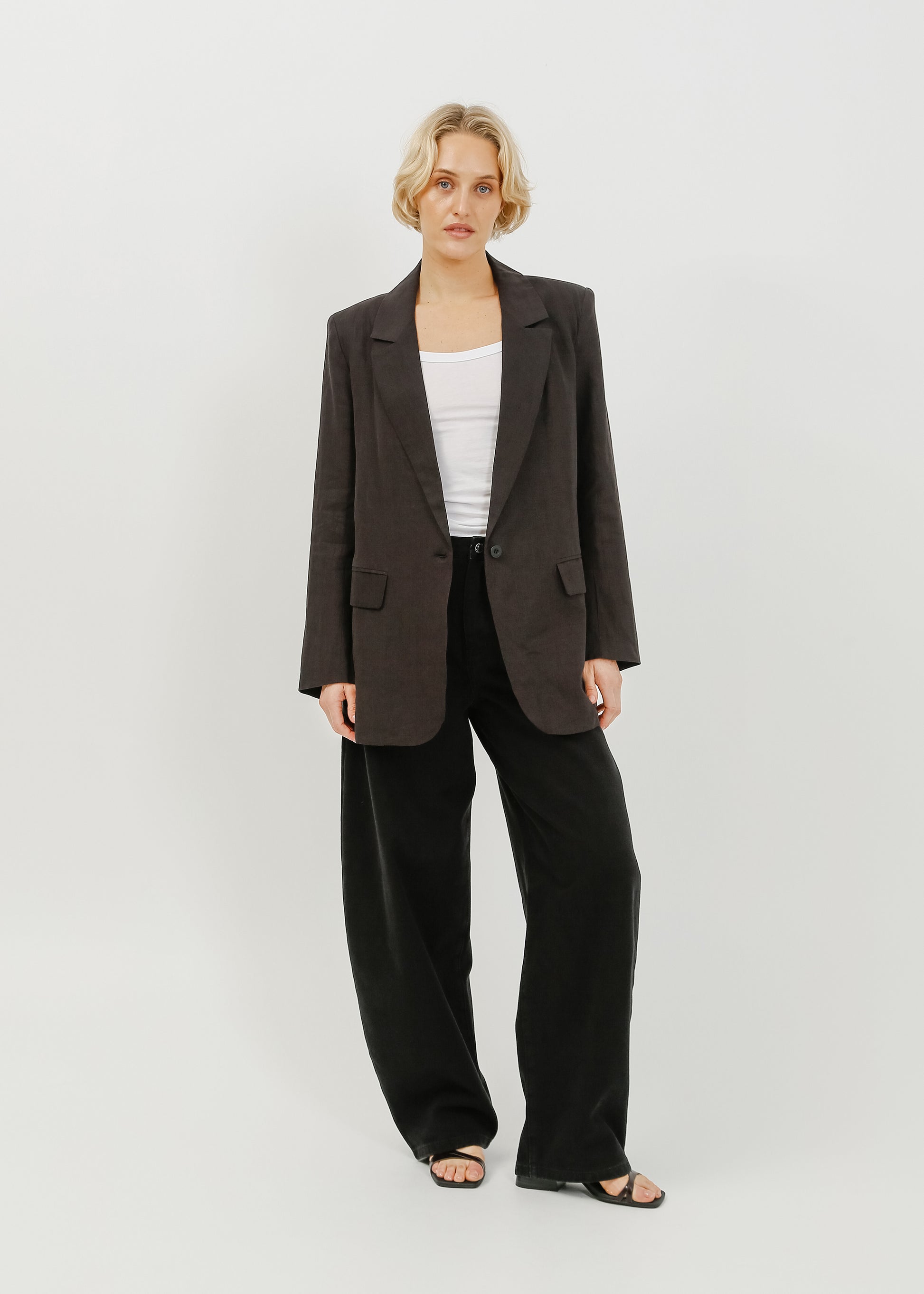 Tammy Blazer / Black - 
Black (image 1)