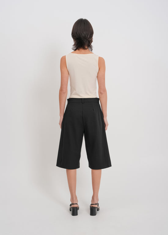Hanna Short / Black