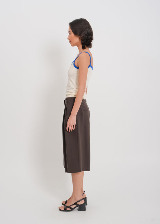 Saige Tailored Short / Chocolate