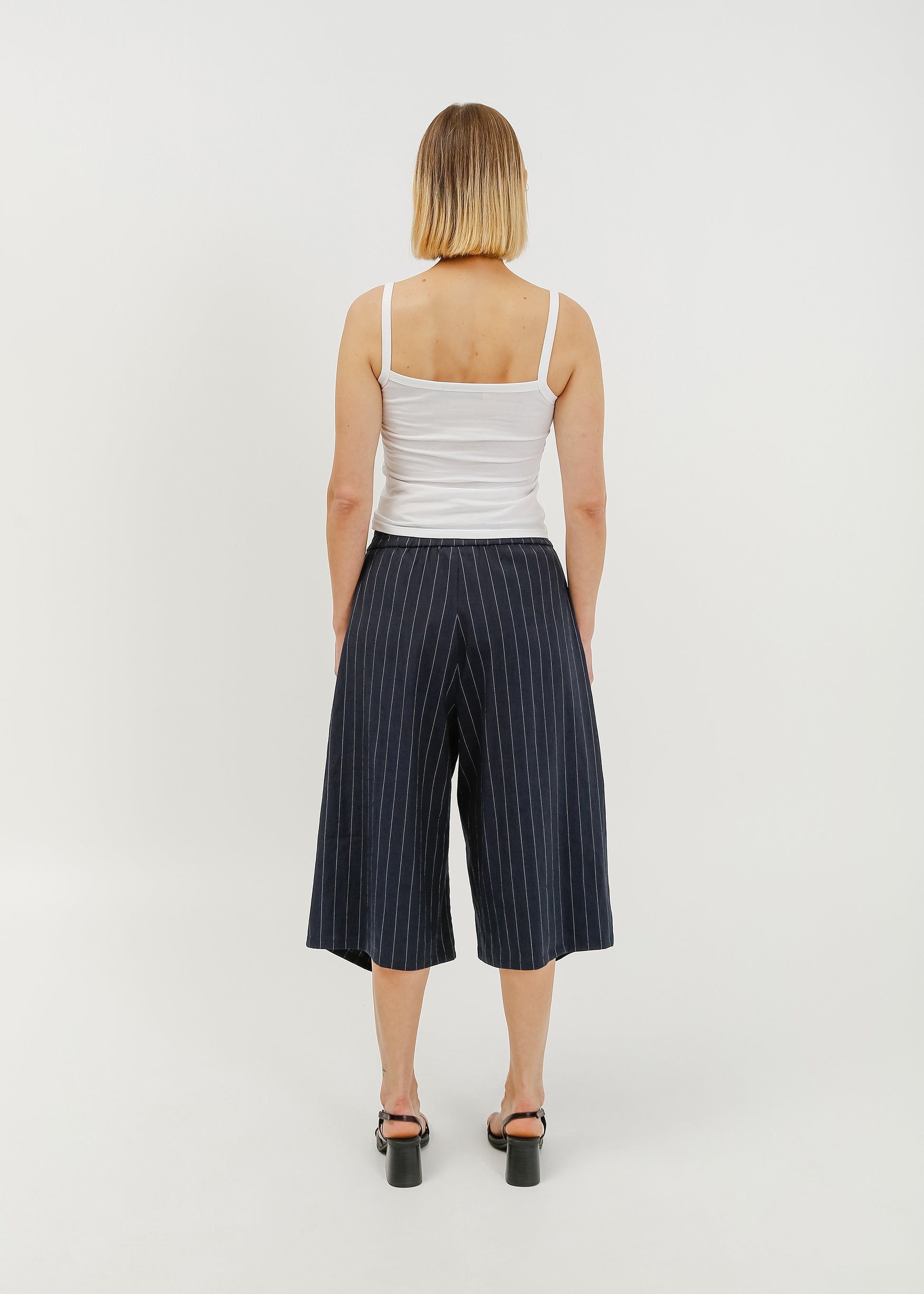Waylon Short / Navy-White - 
Navy White (image 4)