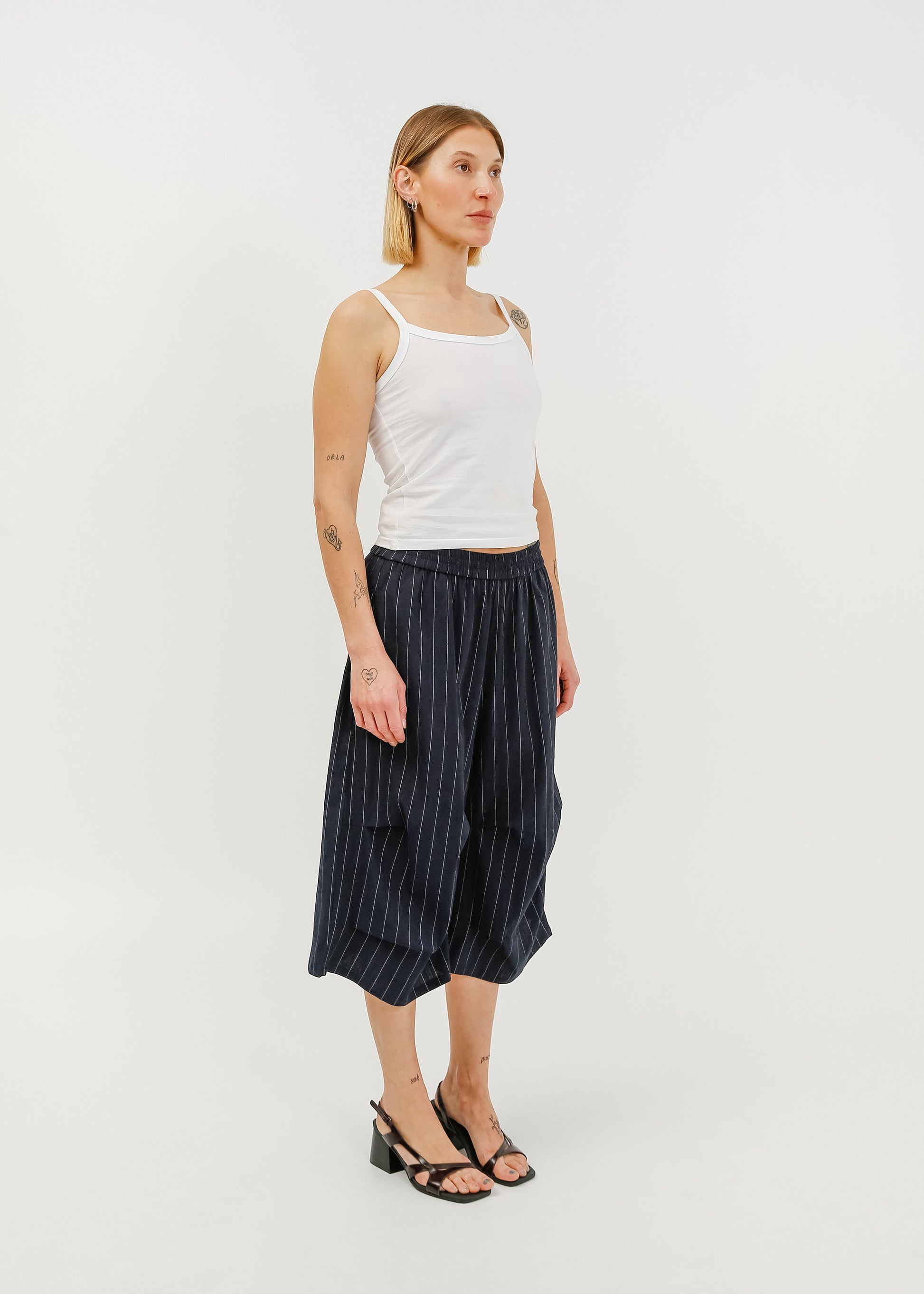 Waylon Short / Navy-White - 
Navy White (image 2)