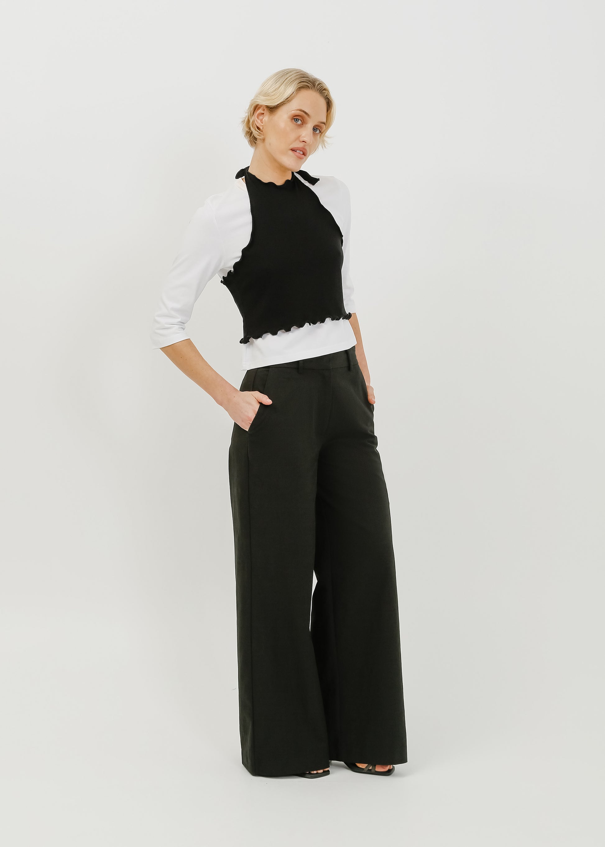 Annie Trouser / Black - 
Black (image 2)