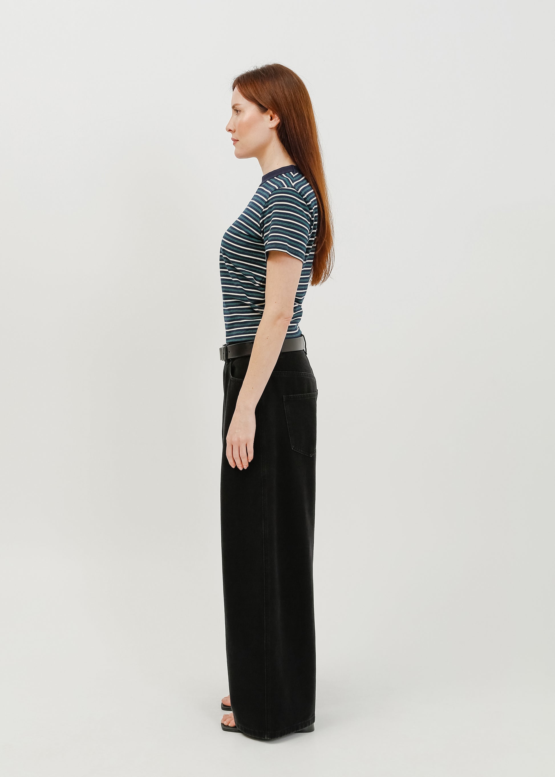 Cosmo Jean / Black - 
Black (image 3)