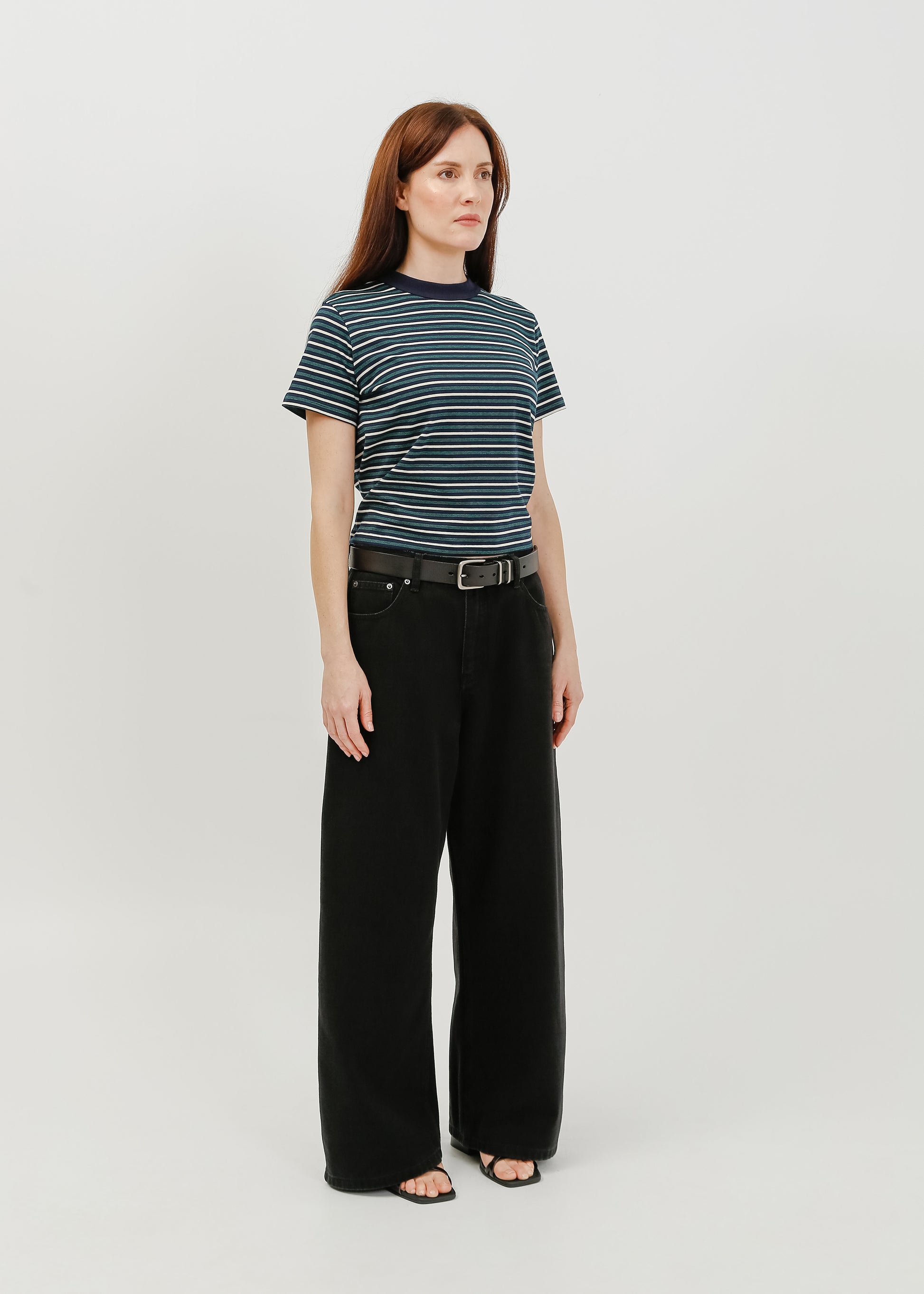 Cosmo Jean / Black - 
Black (image 2)