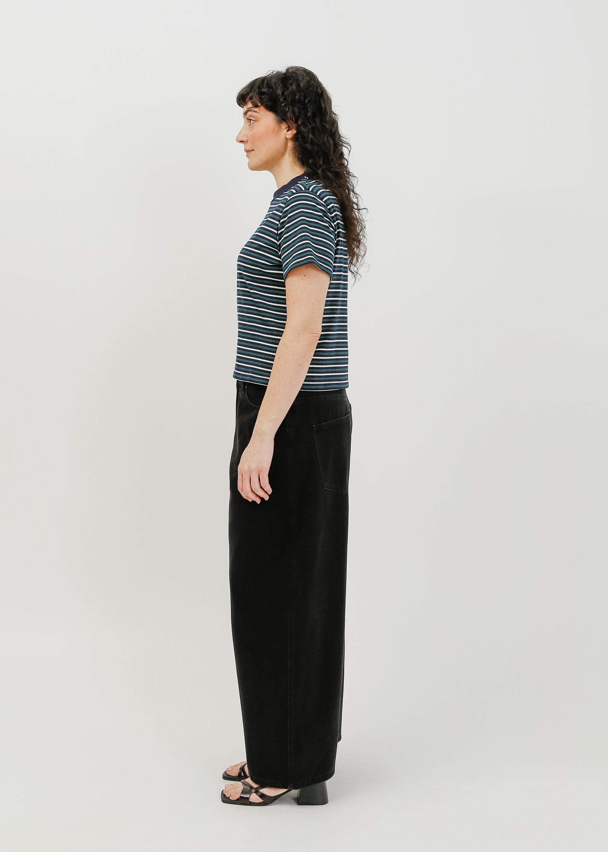 Cosmo Jean / Black - 
Black (image 8)