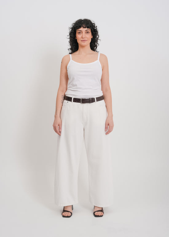 Cosmo Jean / White