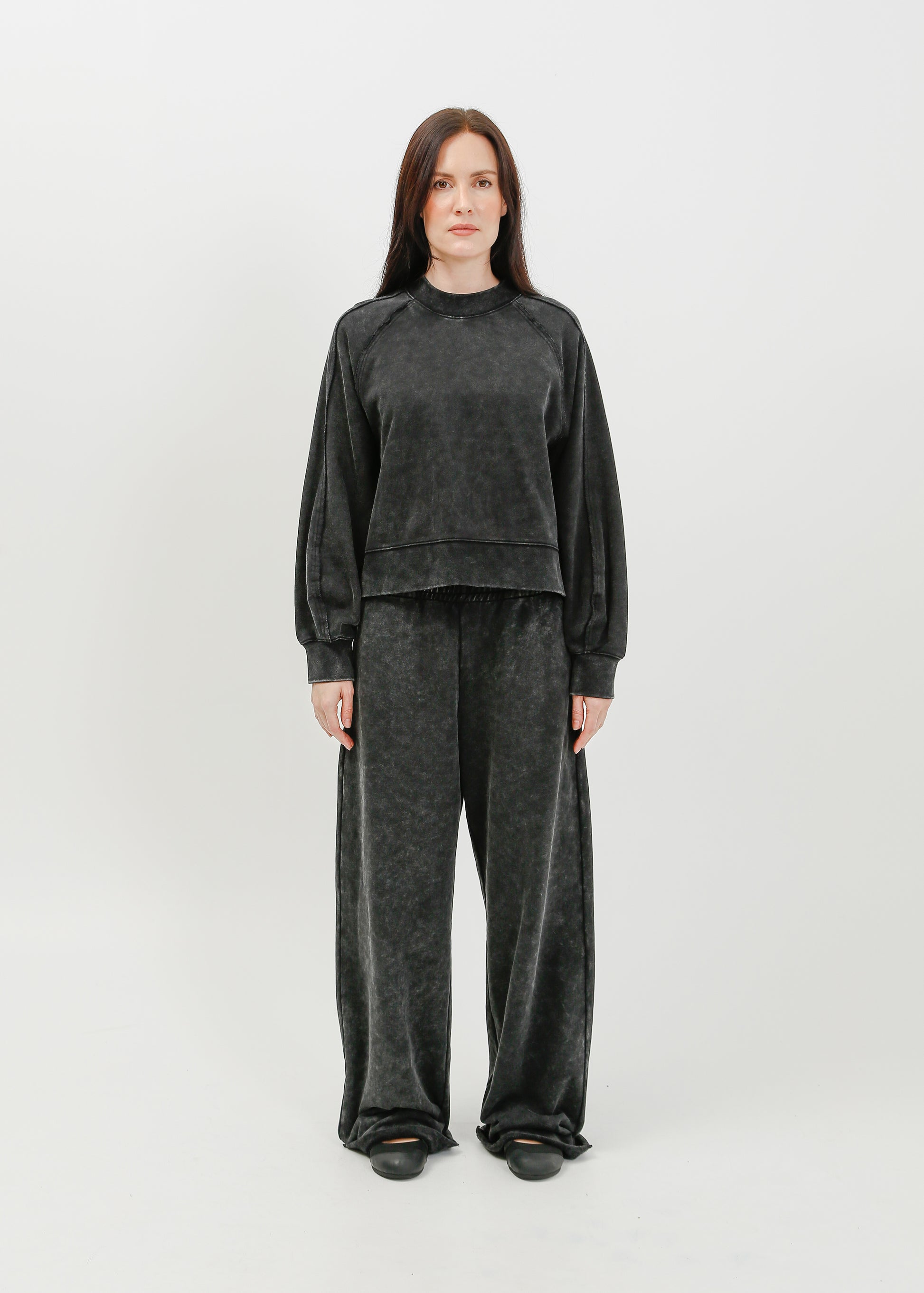 Florence Sweat / Black - 
Black (image 2)