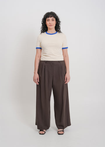 Aris Pant / Chocolate