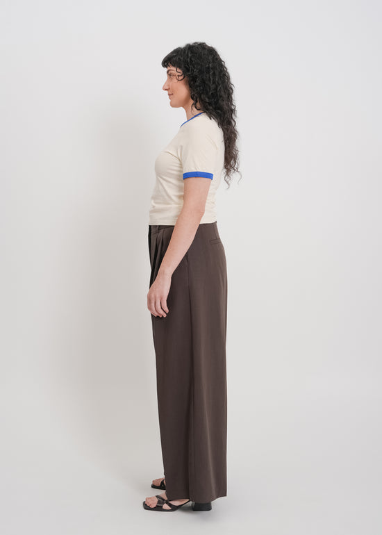 Aris Pant / Chocolate