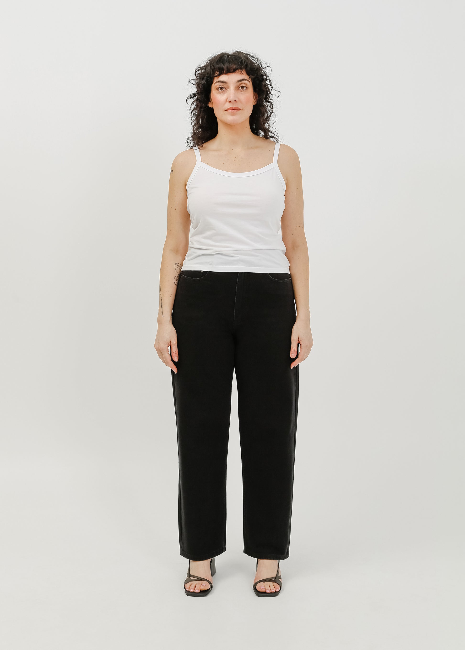 Goldie Jean Long / Black - 
Black (image 6)