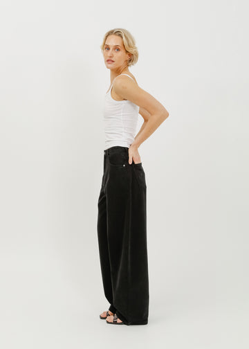 Essex Jean Long / Black